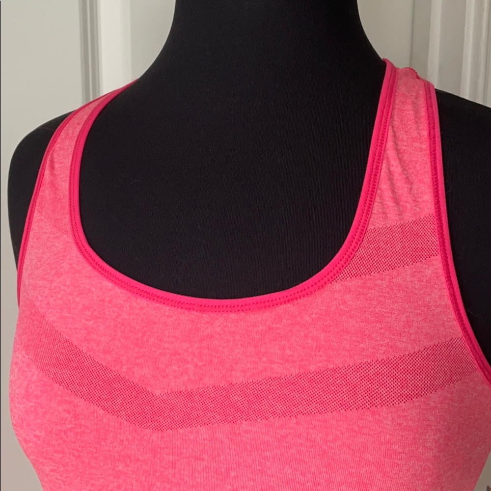 New Balance Racerback Seamless Tank Top - Picture 4 of 7